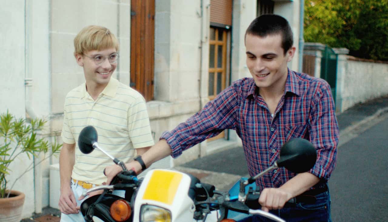 Lie With Me - Olivier Peyon on adaptations, secrets, father and son relationships and healing 