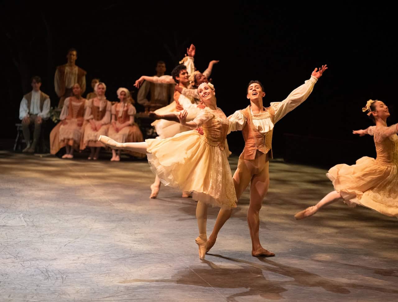 Swan Lake in-the-round