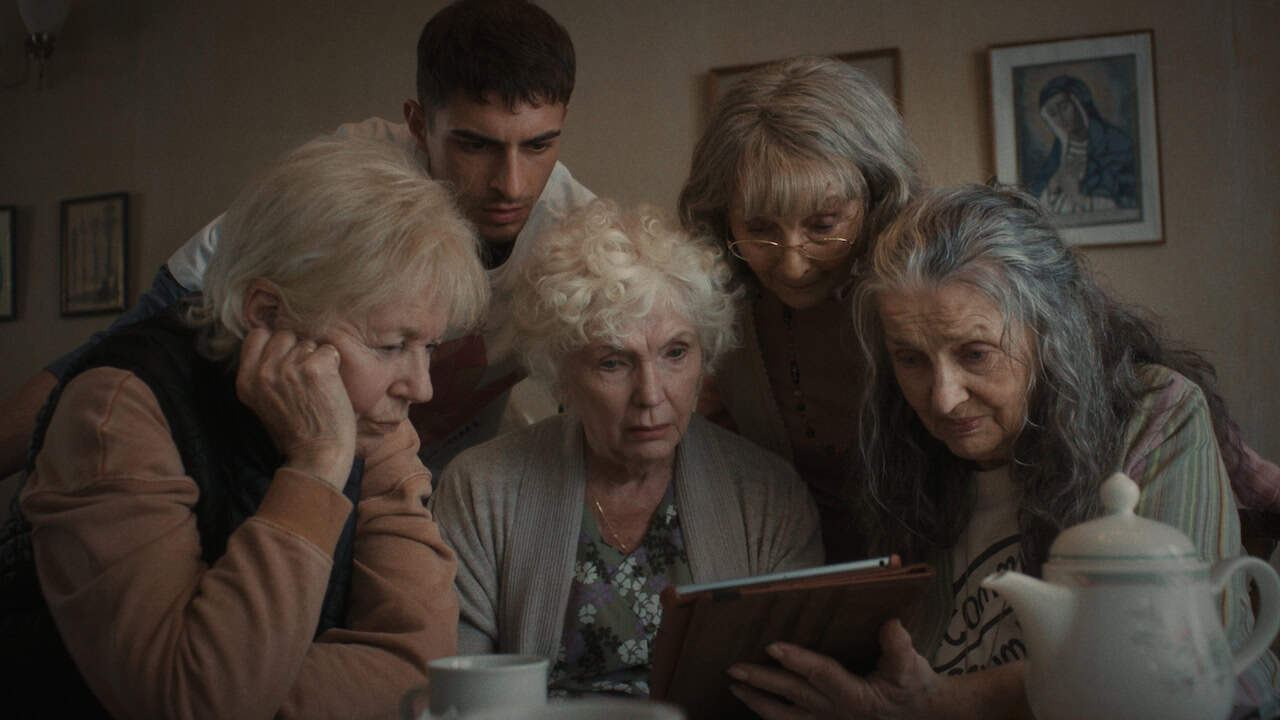 Four Mothers (Film) - Darren Thornton and Colin Thornton BFI Flare 