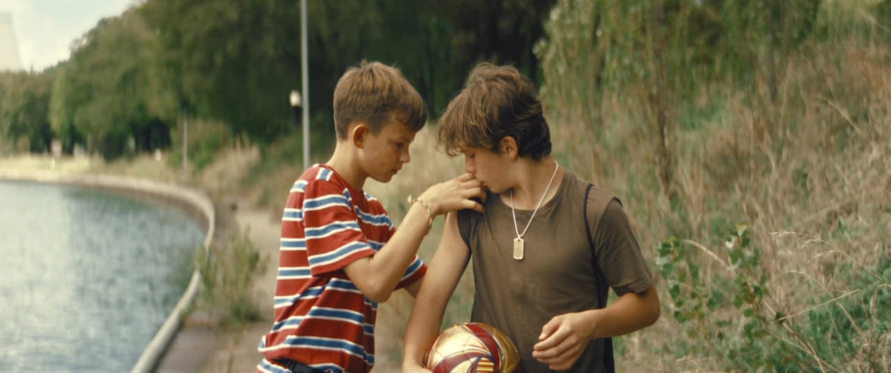 nqv media the male gaze: breaking dawn collection