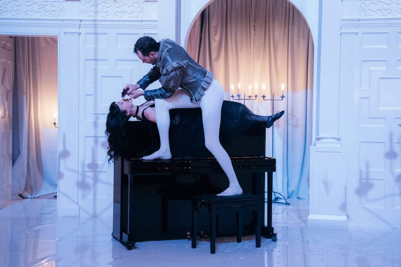 Headlong present A Midsummer Night's Dream at Shakespeare’s Globe