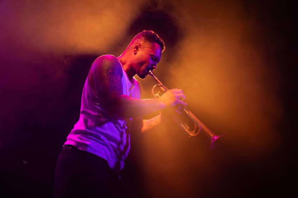 Miles Review Southwark Playhouse Cinerama 