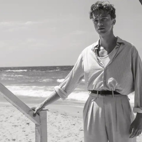 L’Étranger (The Stranger) film review